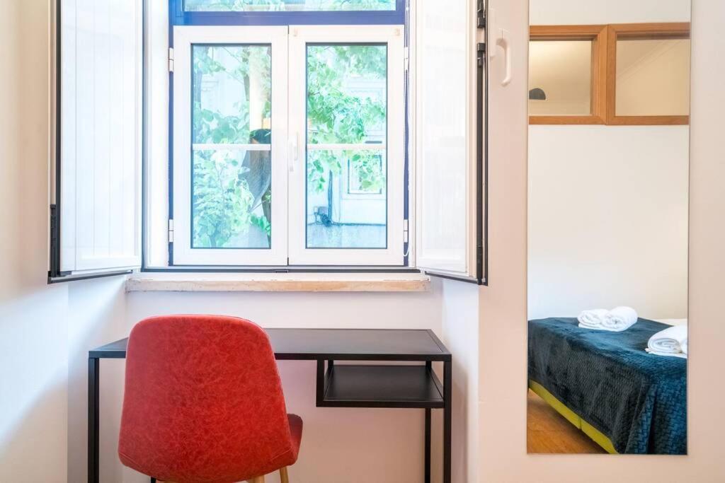 Beautiful Apartment Near The Center Of Lisbon Bagian luar foto