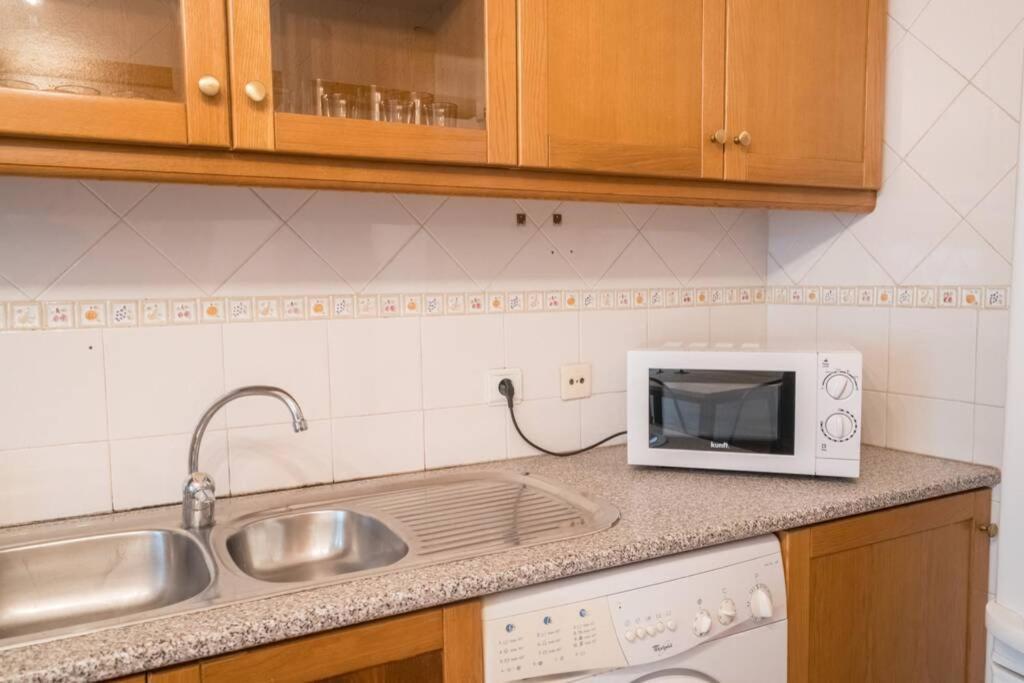 Beautiful Apartment Near The Center Of Lisbon Bagian luar foto